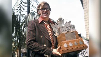 以其出色的 以其出色的